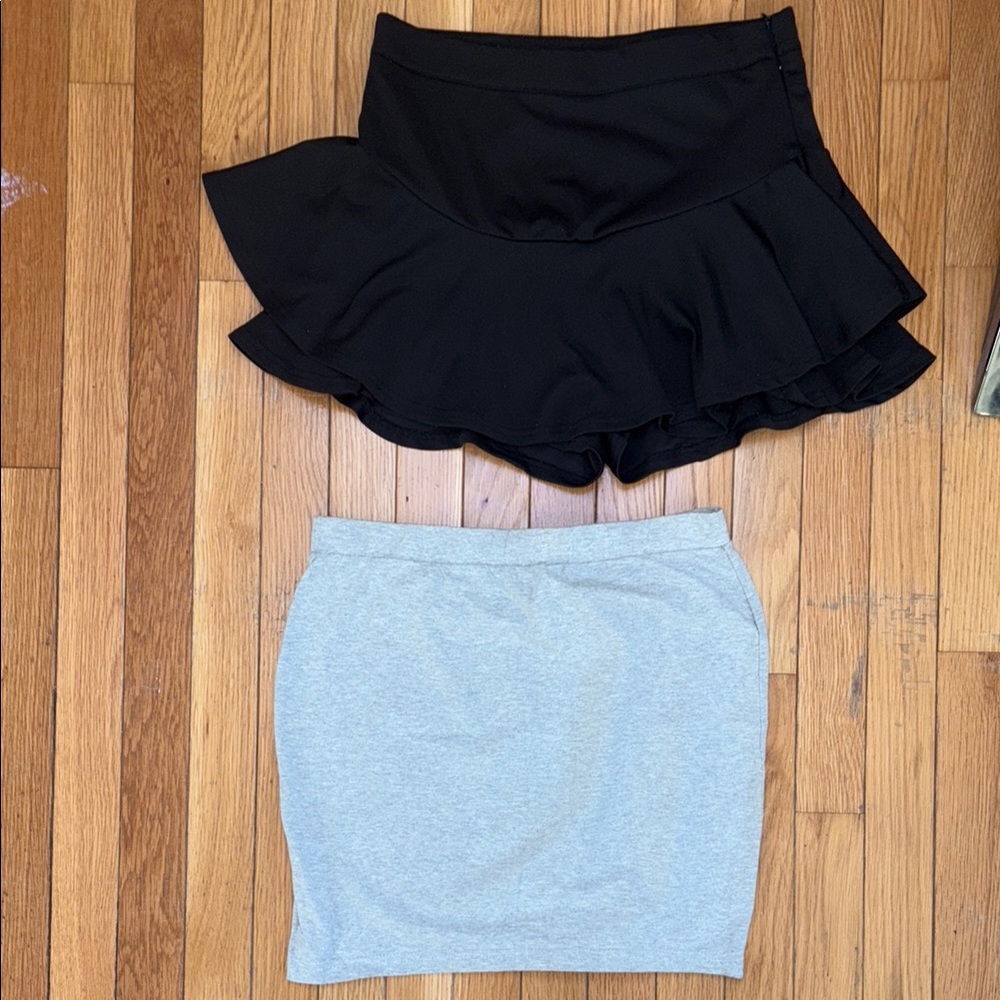Black Ruffled Mini Skater Skirt Casual